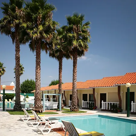Quinta Dos Tres Pinheiros 3*