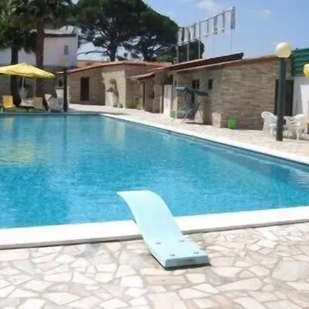 Quinta Dos Tres Pinheiros 3* 梅阿利亚达