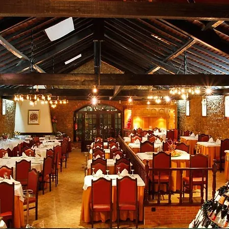 酒店 Quinta Dos Tres Pinheiros 3*